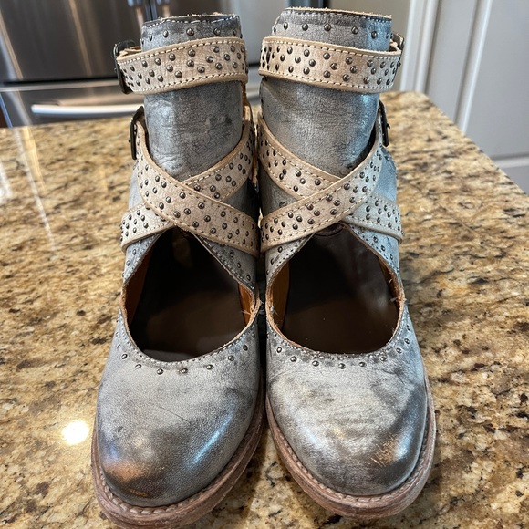 Freebird by Stephen booties saphire size 9 - Picture 2 of 10